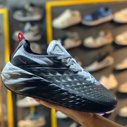 کتونی نایکی روور (Nike Mindbody / Rover Black Grey) - رویه بافت مشبک مشکی طوسی با بند قرمز | مستر کوالیتی