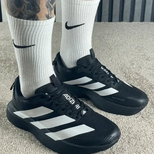 کتونی آدیداس ادایزرو (Adidas Adizero Black White) - رویه سبک آسان‌بند | مستر کوالیتی
