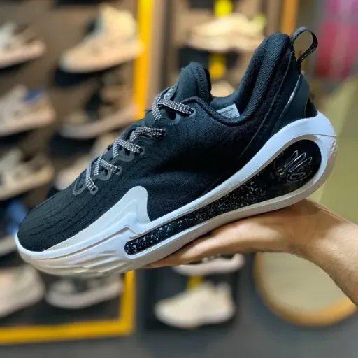 کفش اسپرت آندر آرمور مدل Under Armour Curry 3Z - رنگ مشکی | مستر کوالیتی