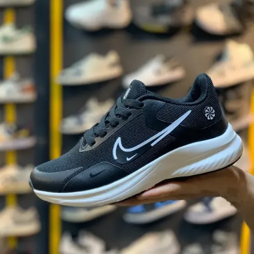 کفش دویدن و پیاده‌روی زنانه نایکی مدل Nike Air Zoom Pegasus 40 / Structure - رنگ مشکی | مستر کوالیتی