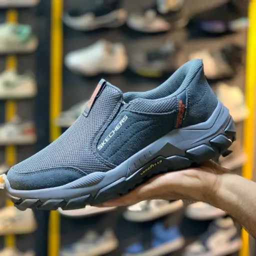 کفش پیاده‌روی بی‌بند اسکیچرز مدل Skechers Slip-ins - تمام طوسی با رویه یک‌پارچه کشی | مستر کوالیتی