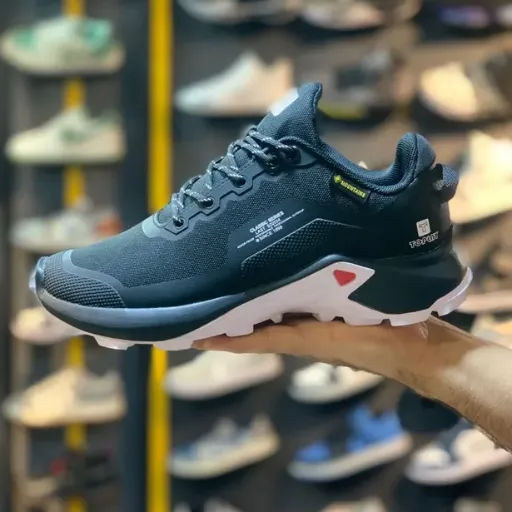 کفش طبیعت‌گردی و پیاده‌روی زنانه توپلی مدل Toplay Classic / J-Runner - waterproof - رنگ مشکی با زیره سفید | مستر کوالیتی
