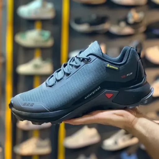 کفش طبیعت‌گردی و کوه‌پیمایی توپلی مدل Toplay K2 - waterproof - رنگ طوسی‌مشکی | مستر کوالیتی
