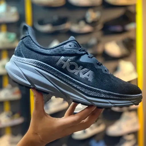 کفش دویدن و طبیعت‌گردی هوکا مدل Hoka Challenger 7 - رنگ مشکی | مستر کوالیتی