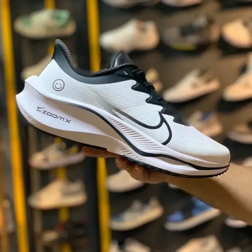 کفش دویدن و اسپرت نایکی مدل Nike Air Zoom Pegasus 38 / Go The Extra Smile - چرمی سفید | مستر کوالیتی