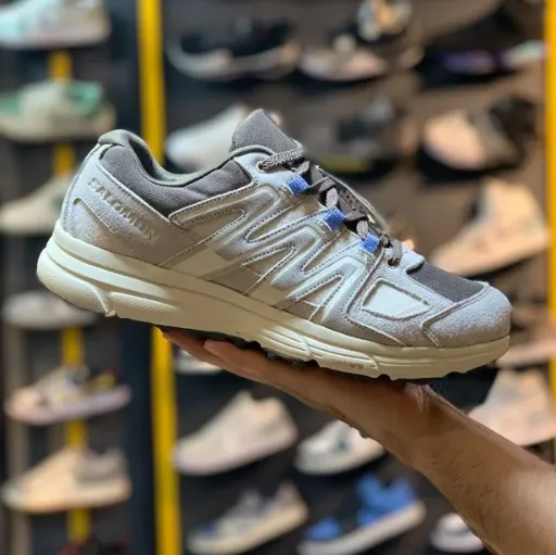 کفش طبیعت‌گردی و پیاده‌روی سالومون مدل Salomon X-Mission 4 Suede - رنگ کرمی | مستر کوالیتی