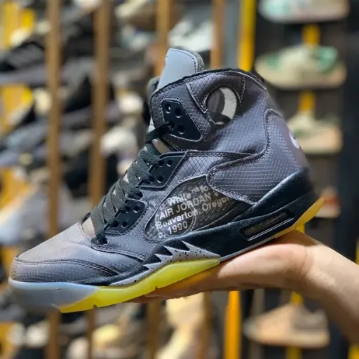کفش اسپرت ایر جردن مدل Air Jordan 5 Retro x Off-White - رنگ طوسی | مستر کوالیتی