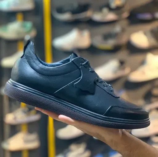کفش ونس ماسیمو ساده مشکی (Macimo Plain Black Sneaker) - رویه چرم صنعتی یکدست مات | کیفیت عالی