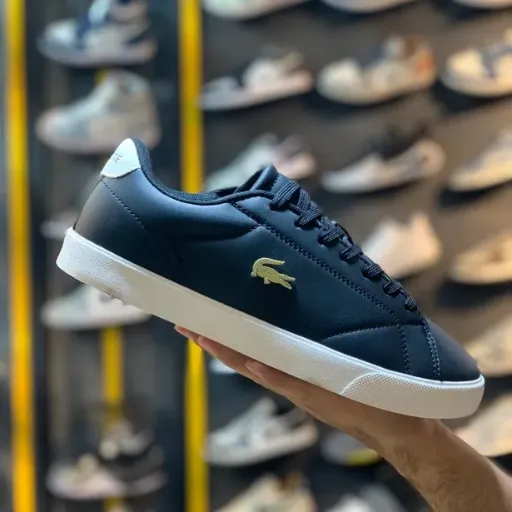 کتونی لاگوست (Lacoste Black White) - رویه چرم مشکی زیره سفید | مستر کوالیتی